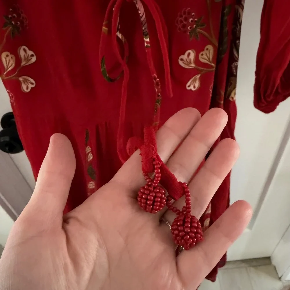 Farm Rio Berry Garden Red Floral Long Sleeve Pleated Maxi Dress Small NWT 310758 - Picture 4 of 9